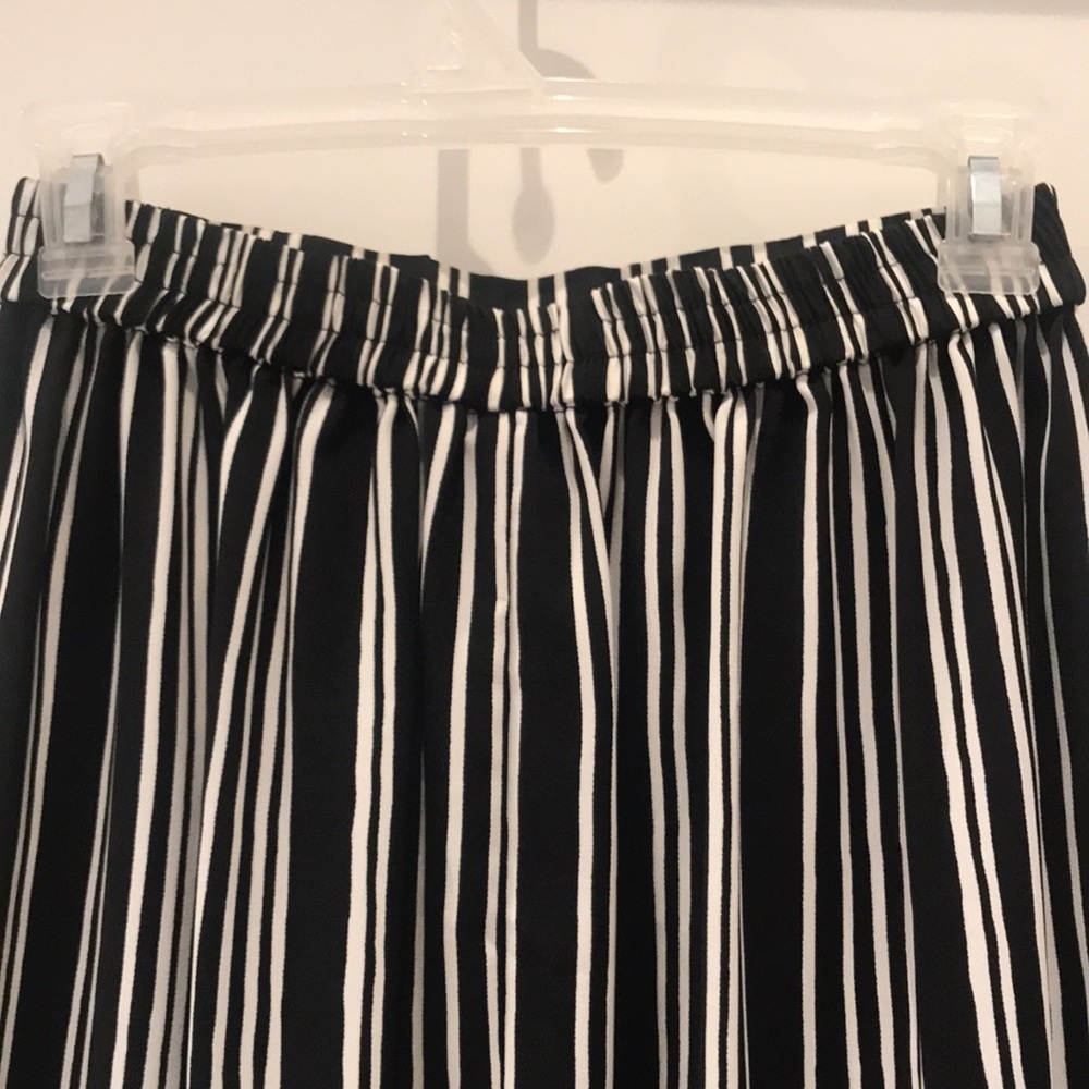 H&M Midi Skirt - Picture 4 of 5